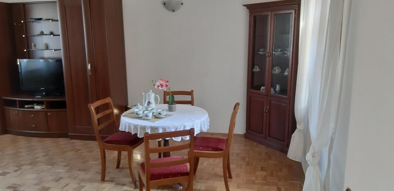 Apartman Bogdan Jelsa  Exterior foto